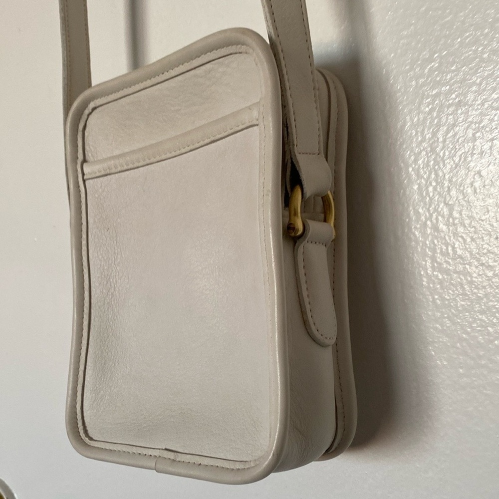 Vintage Coach Kit Bag No. 9973 - White Leather - Picture 3 of 10